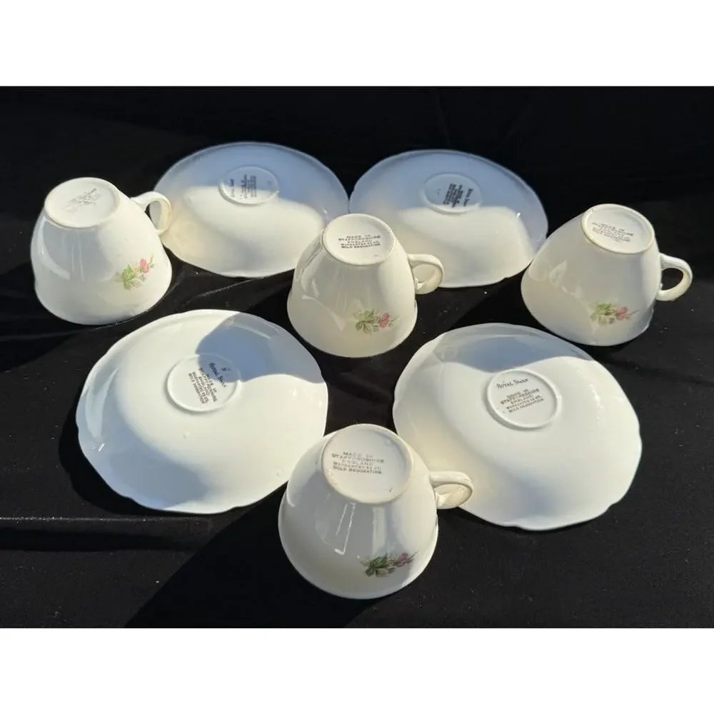 RARE Vintage Royal Swan Staffordshire England 22K Set 4 Tea Cups & Saucers -S88